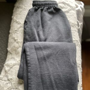 Gray sweatpants